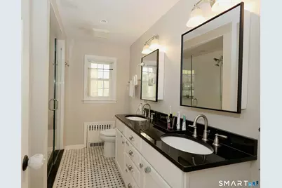 18 Head Of Meadow Road, Newtown, CT 06470 - Photo 24