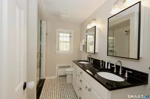 18 Head of Meadow Rd, Newtown, CT 06470 - Photo 24