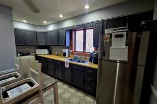 73 Woodbridge Ave, Ansonia, CT 06401 - Photo 6