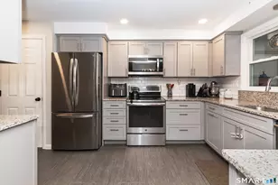 6 W Highland Rd, Mansfield, CT 06250 - Photo 14