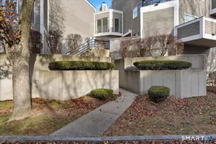 13 Harbour Close, New Haven, CT 06519 - Photo 28