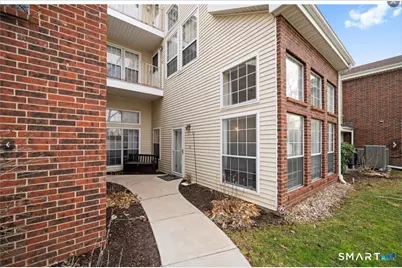 211 Carriage Crossing Lane #211, Middletown, CT 06457 - Photo 1