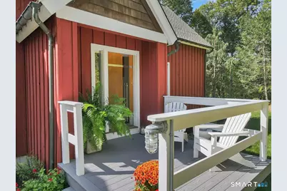 84 Hollister Drive, Avon, CT 06001 - Photo 10