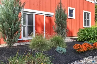 84 Hollister Drive, Avon, CT 06001 - Photo 4