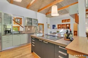 84 Hollister Dr, Avon, CT 06001 - Photo 16