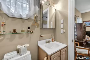 24 Honeysuckle Ct, Berlin, CT 06037 - Photo 30