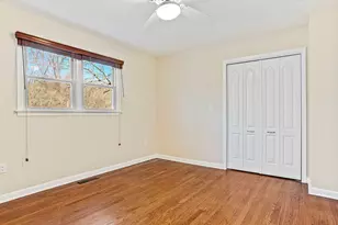 15 Old Village Ln, Trumbull, CT 06611 - Photo 20