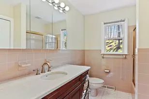 15 Old Village Ln, Trumbull, CT 06611 - Photo 18