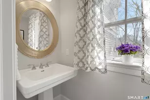 35 Hazel St, Darien, CT 06820 - Photo 20