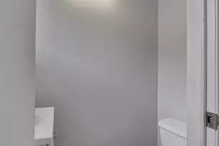 273 Queen St, Southington, CT 06489 - Photo 14