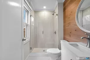 19 Jamroga Ln, Stamford, CT 06905 - Photo 8