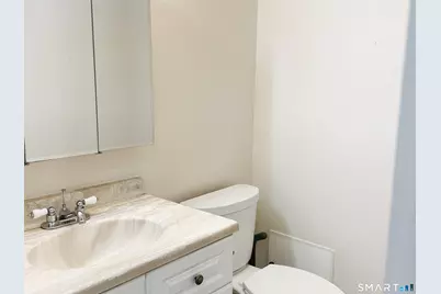 94 Wakefield Circle #94, East Hartford, CT 06118 - Photo 12