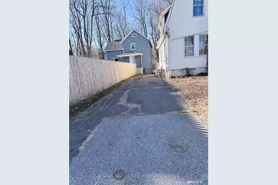 21 Woodbine Street, Torrington, CT 06790 - Photo 6