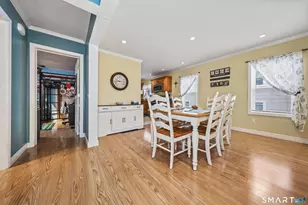 18 Putnam St, Bristol, CT 06010 - Photo 4