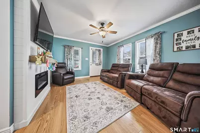 18 Putnam Street, Bristol, CT 06010 - Photo 10