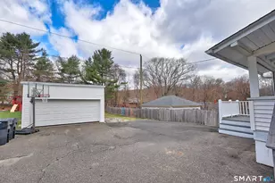 18 Putnam St, Bristol, CT 06010 - Photo 36