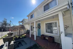 19 Soundview Ave, Norwalk, CT 06854 - Photo 2