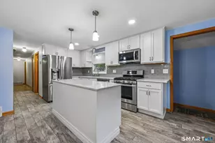 6 Anne Ave, Seymour, CT 06483 - Photo 4