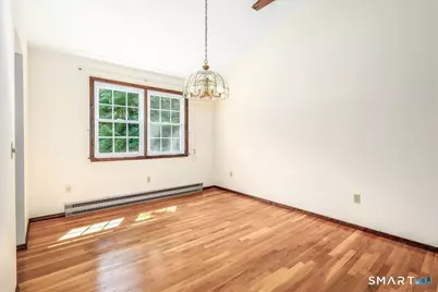 16 Greta Drive, Danbury, CT 06810 - Photo 8