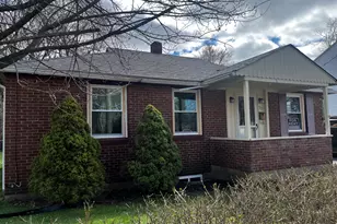 57 Wayne Dr, Plainville, CT 06062 - Photo 2