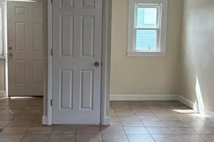 38 Hillside Ave, Plainville, CT 06062 - Photo 8