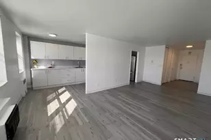 54 W North St, Stamford, CT 06902 - Photo 18