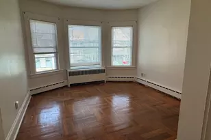 631 Colorado Ave, Bridgeport, CT 06605 - Photo 6