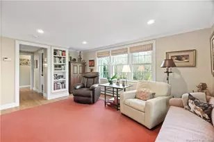 4 White Farm Ln, Old Lyme, CT 06371 - Photo 14