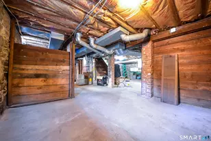 51 Locke St, Ansonia, CT 06401 - Photo 20