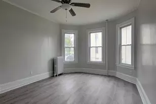 126 Winthrop St, New Britain, CT 06052 - Photo 6