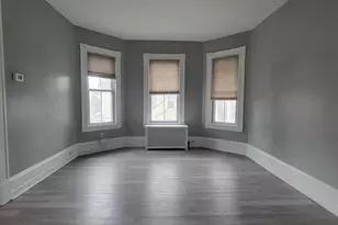 126 Winthrop St, New Britain, CT 06052 - Photo 4