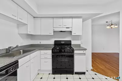 13 Harbour Close #13, New Haven, CT 06519 - Photo 8