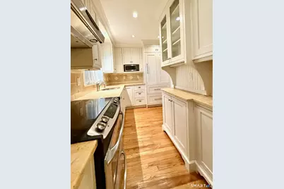 122 Summer Street #122, New Canaan, CT 06840 - Photo 6