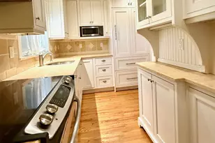 122 Summer St, New Canaan, CT 06840 - Photo 6