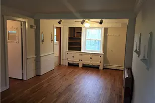 34 Arrowhead Way, Woodbury, CT 06798 - Photo 2