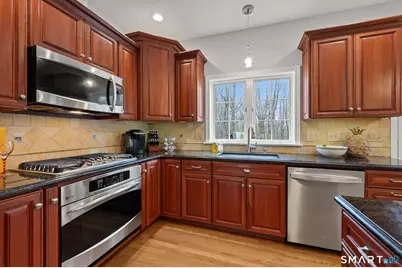 150 Horizon Lane, Glastonbury, CT 06033 - Photo 8