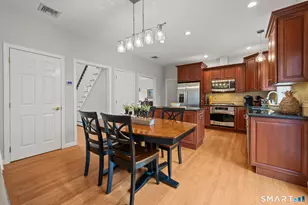150 Horizon Ln, Glastonbury, CT 06033 - Photo 6