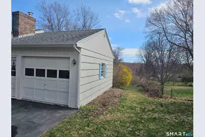 341 Harland Road, Norwich, CT 06360 - Photo 2