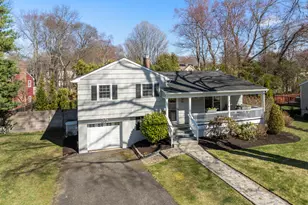 70 Allen Rd, Fairfield, CT 06824 - Photo 34