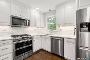 70 Allen Rd, Fairfield, CT 06824 - Photo 16