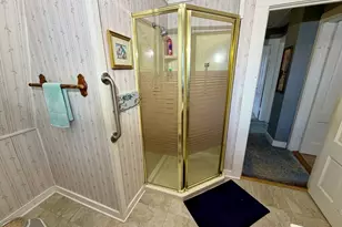 241 Niantic River Rd, Waterford, CT 06385 - Photo 26