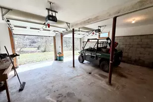 241 Niantic River Rd, Waterford, CT 06385 - Photo 32