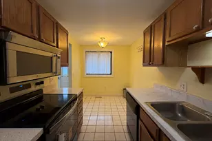 32 Upper Pattagansett Road Cutof, East Lyme, CT 06333 - Photo 4