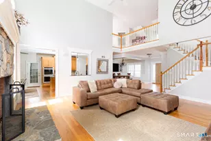 132 Codfish Hill Rd, Bethel, CT 06801 - Photo 8