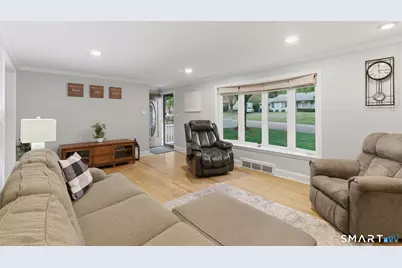 44 Skyline Drive, Waterbury, CT 06706 - Photo 14
