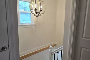 8 Pine St, Norwich, CT 06360 - Photo 20