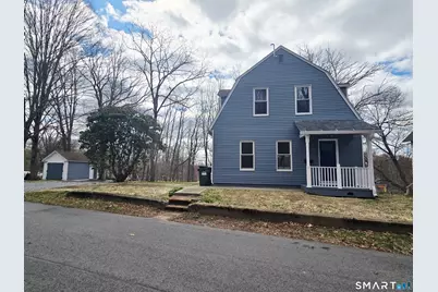 8 Pine Street, Norwich, CT 06360 - Photo 2