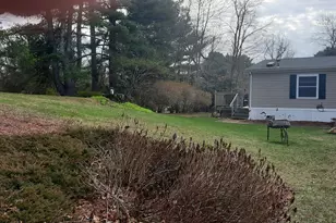 10 Elizabeth Ln, Windham, CT 06256 - Photo 2