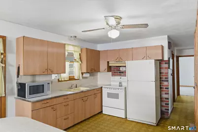 94 Windy Drive, Waterbury, CT 06705 - Photo 18