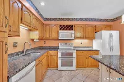 5 Haddam Drive #5, Avon, CT 06001 - Photo 12